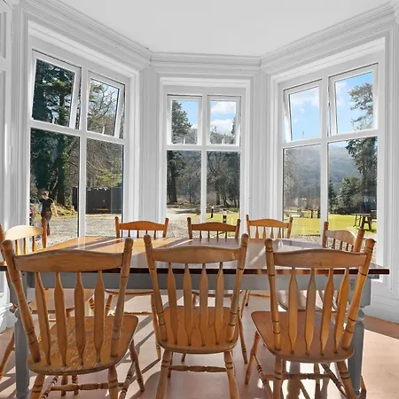 Glendalough International Youth Laragh