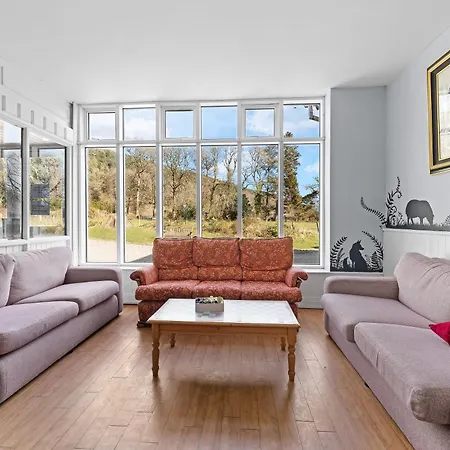 格兰达洛国际青年旅舍 *