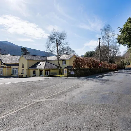 旅馆 格兰达洛国际青年旅舍 *