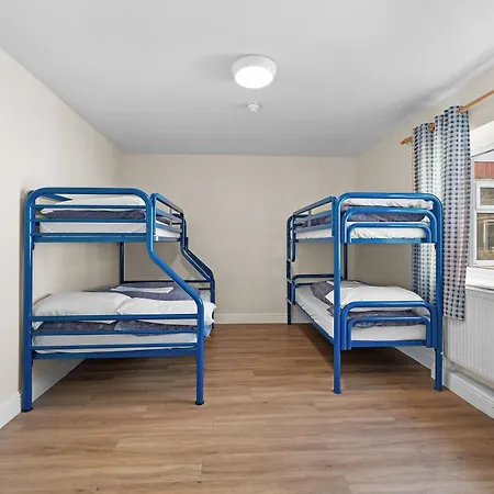 旅馆 格兰达洛国际青年旅舍 *