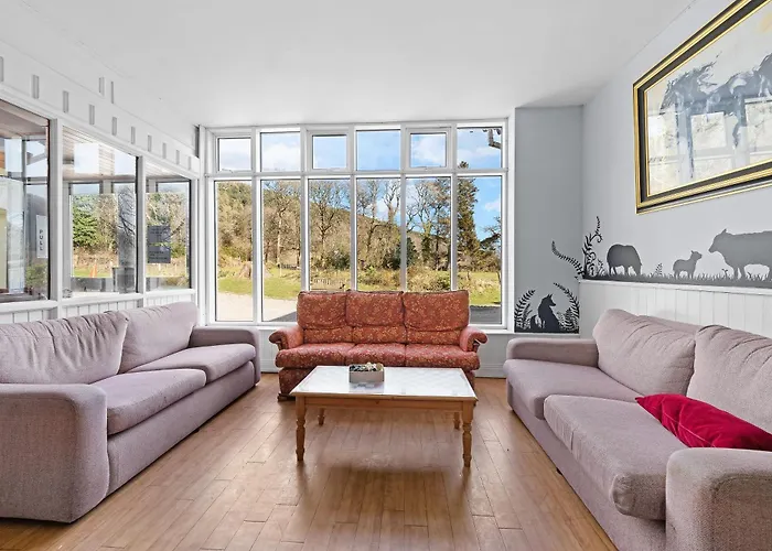 Glendalough International Youth *