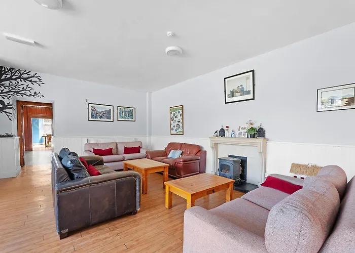 Glendalough International Youth Hostel *