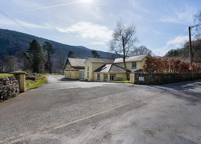 Glendalough International Youth Hostel